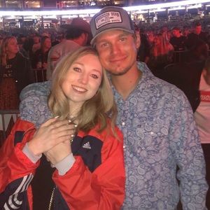 Meet your Posher, Cameron